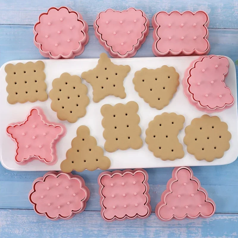 Classic Retro Cookie Mold Set 3D Cake Cutters Decoration Cartoon Stamp Children Bakeries Homemade Cookie Mold Set Baking Tools