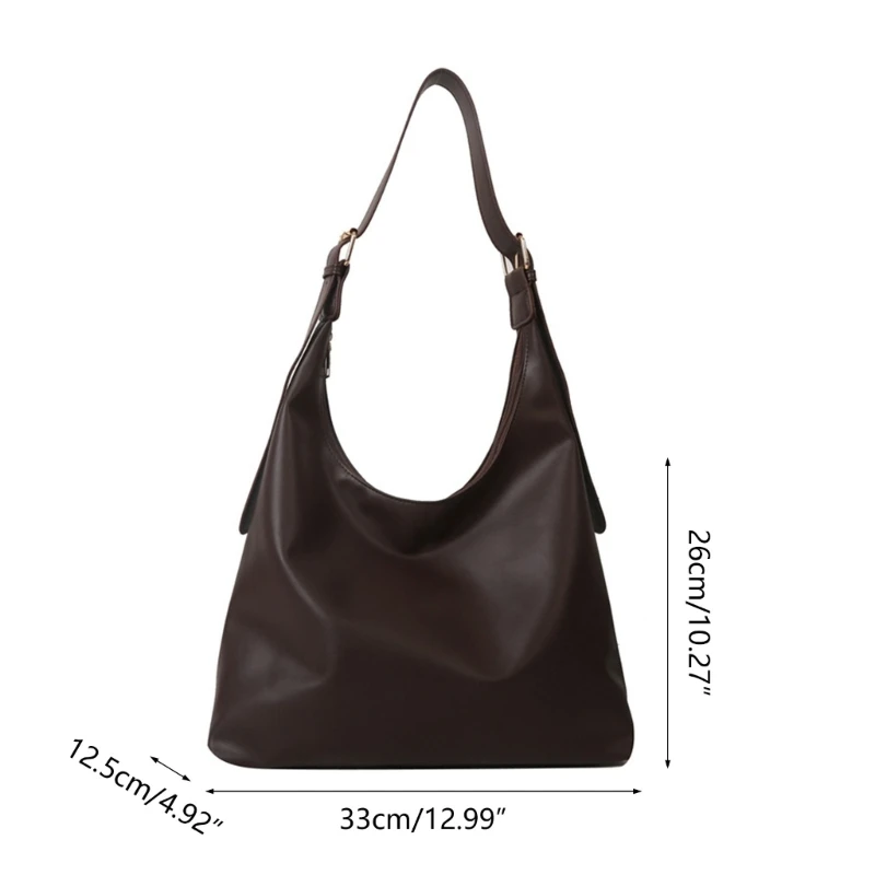 Black Shoulder Bag for Fashionable Women Functional and Stylish Handbag for Everyday Use