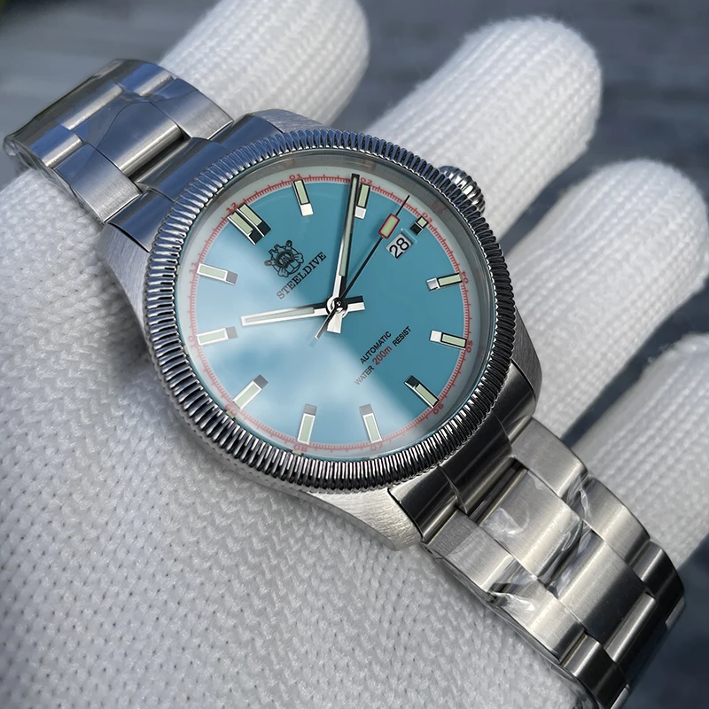 STEELDIVE Мужские дайверские часы 39 мм Автоматические механические наручные часы 20 бар Водонепроницаемые C3 Светящееся сапфировое зеркало NH35 Безель для монет