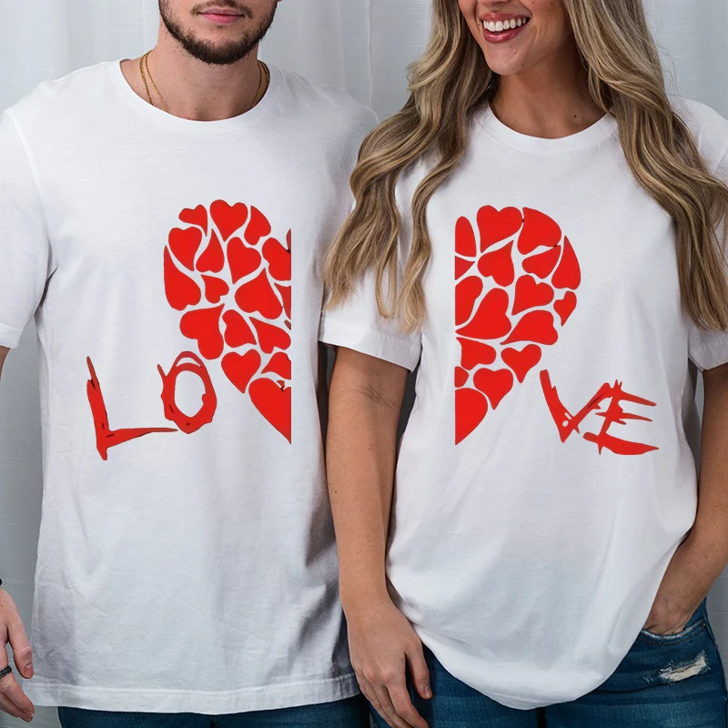 

Red Heart Design Couple T-Shirts Matching Outfits Crewneck Short Sleeve Tees for Boyfriend Girlfriend Women Men Lover Tshirts