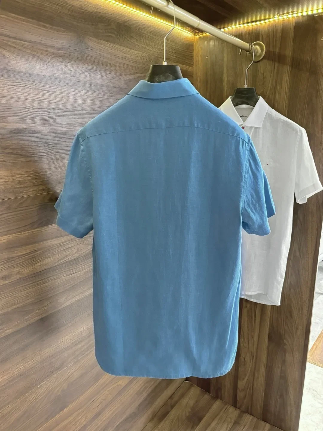 ملابس رجالية فاخرة خفيفة أوروبية وأمريكية من كيتون 25 قميص كتان صيفي كاجوال أنيق بأكمام قصيرة #3