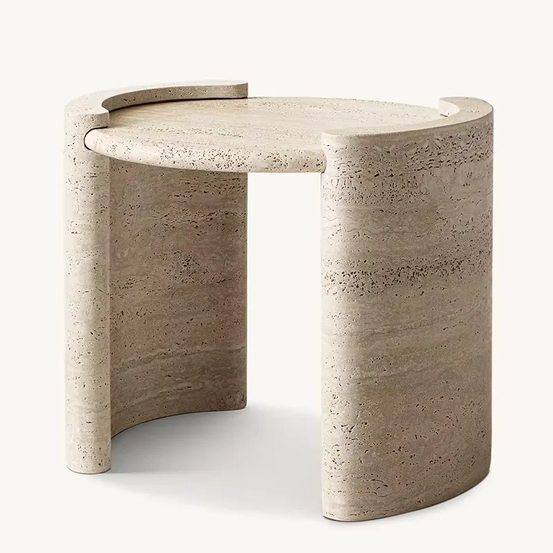 طاولة قهوة من الرخام الترافرتين الاسكندنافي Wabi-Sabi بحجم قابل للتخصيص طاولة زاوية مستديرة لأثاث المنزل في غرفة المعيشة