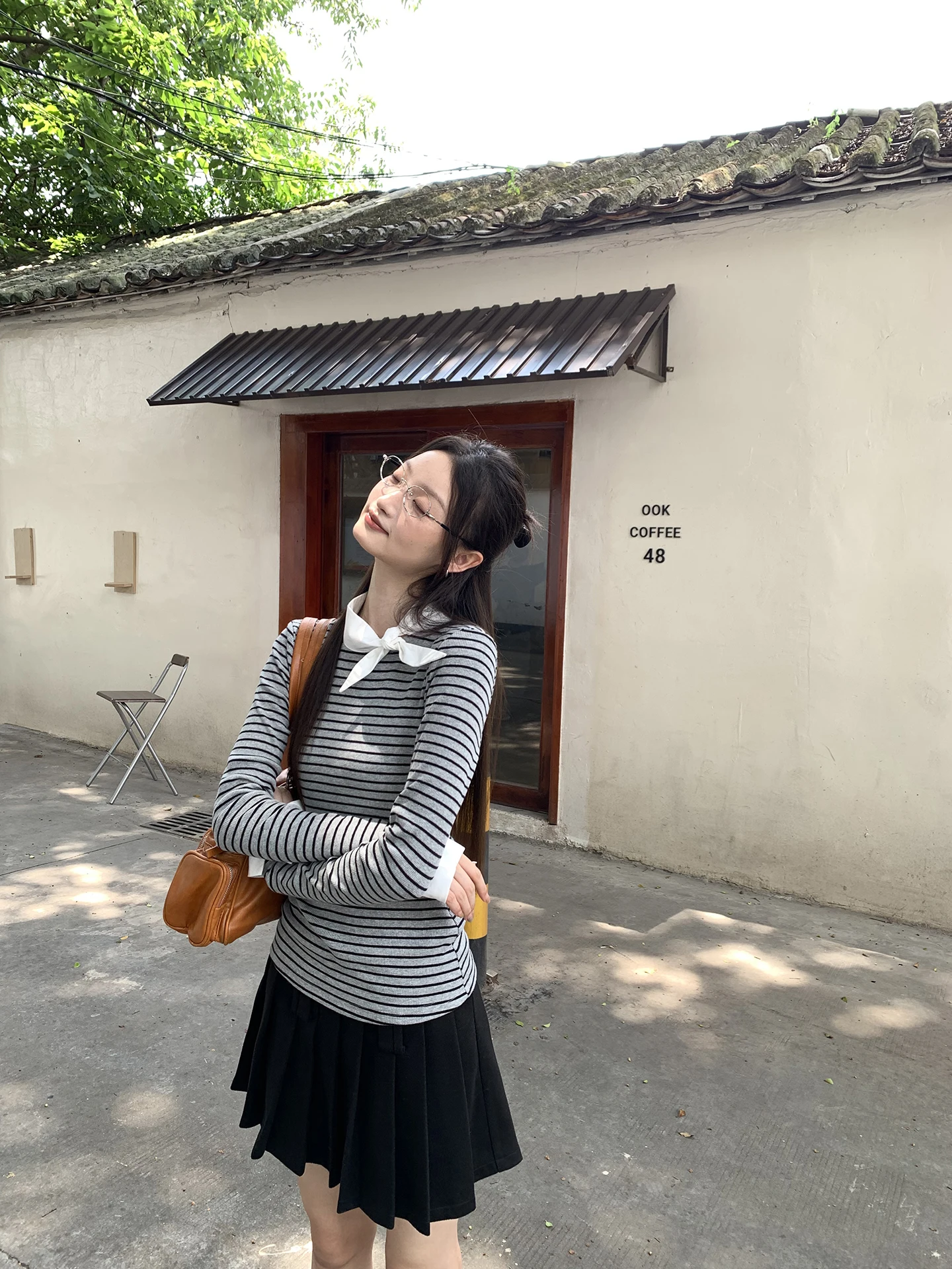 قميص نسائي محبوك بأكمام طويلة ومخطط للخريف، تي شيرت أحمر بتصميم عصري مستوحى من المتاحف، قمة الأناقة للسيدات #3