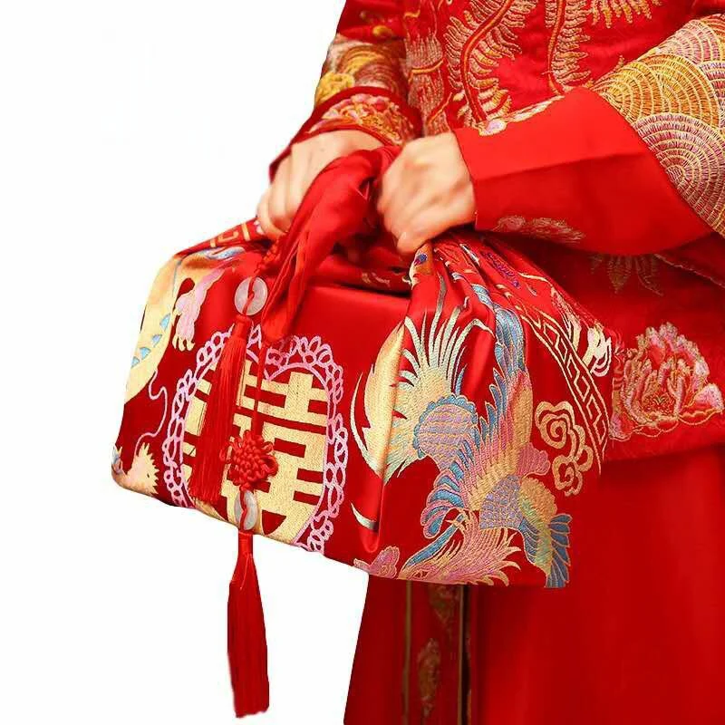 赤い結婚祝い刺繍入り布製バッグ、花嫁の家族からの贈り物、中国風の家の装飾品
