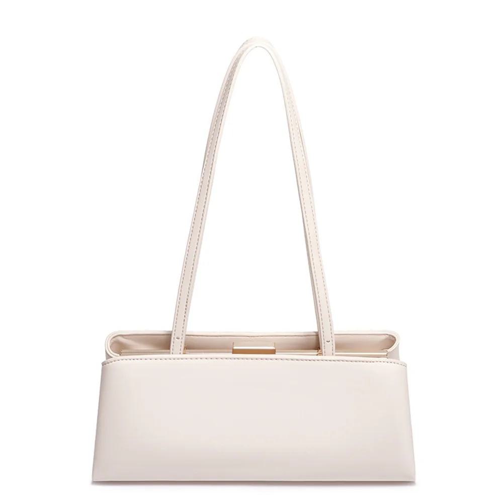 Thumbnail 4 - #9 Compare Classic Baguette Handbags Before You Buy