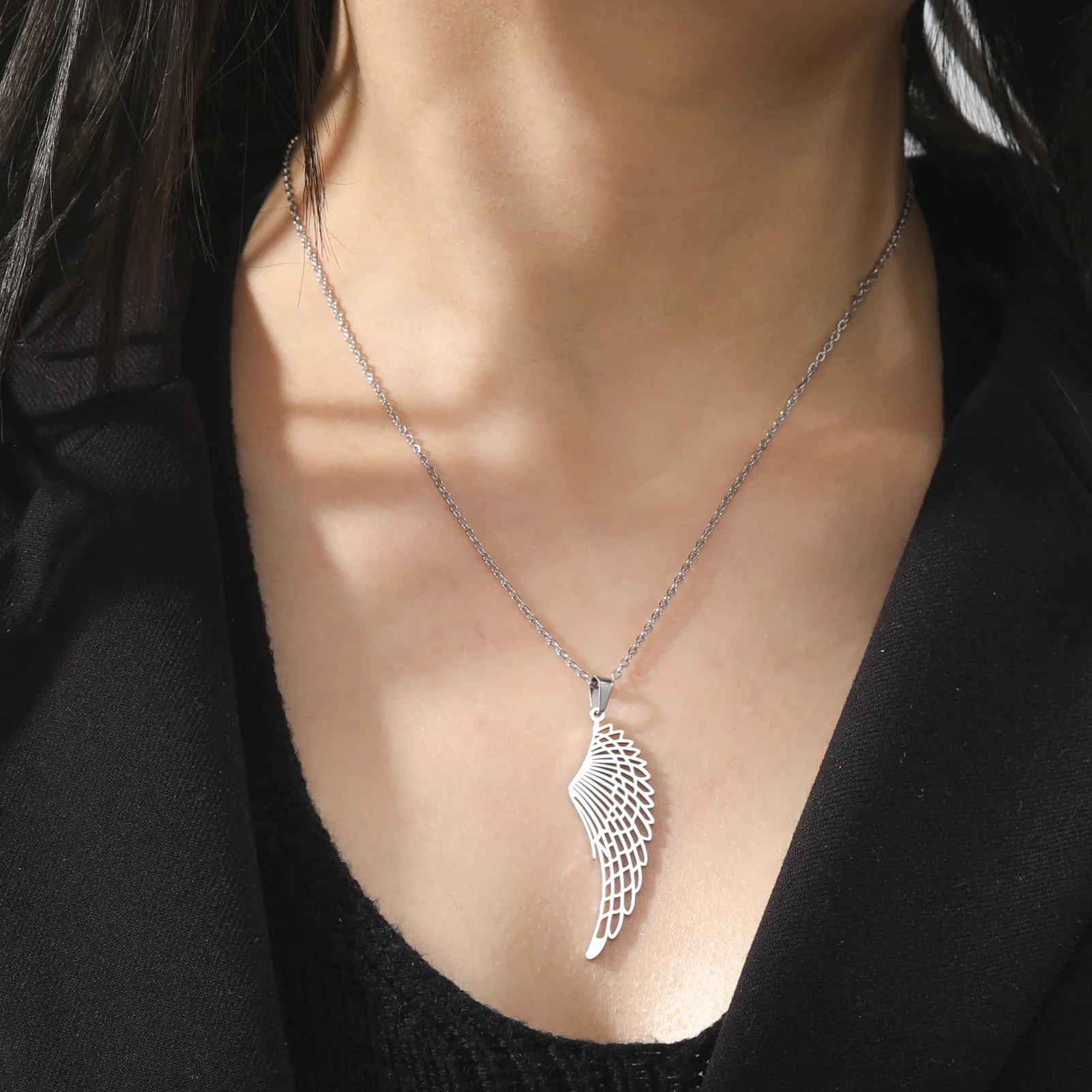 Skyrim 2026 Seraph Angel Wing Pendant Necklace for Women Stainless Steel Gold Color Choker Chain Necklace Fashion Jewelry Gifts