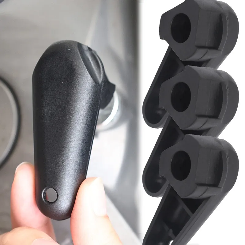 Motorcycle Engine O… - image