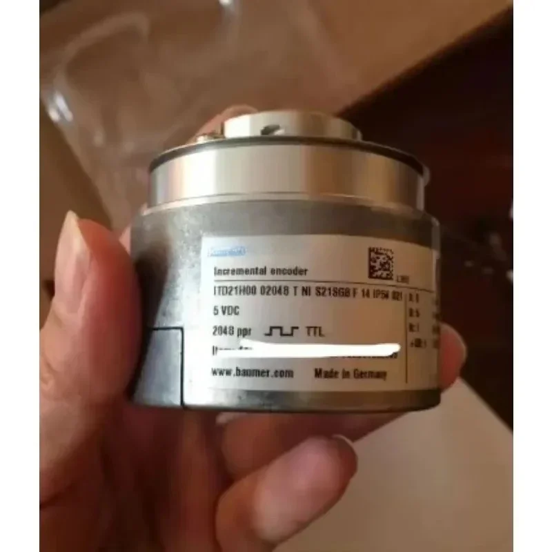 Hot NEW & ORIGINAL BAUMER 8-30 VDC ITD21H00 Incremental Encoder with Good Quality