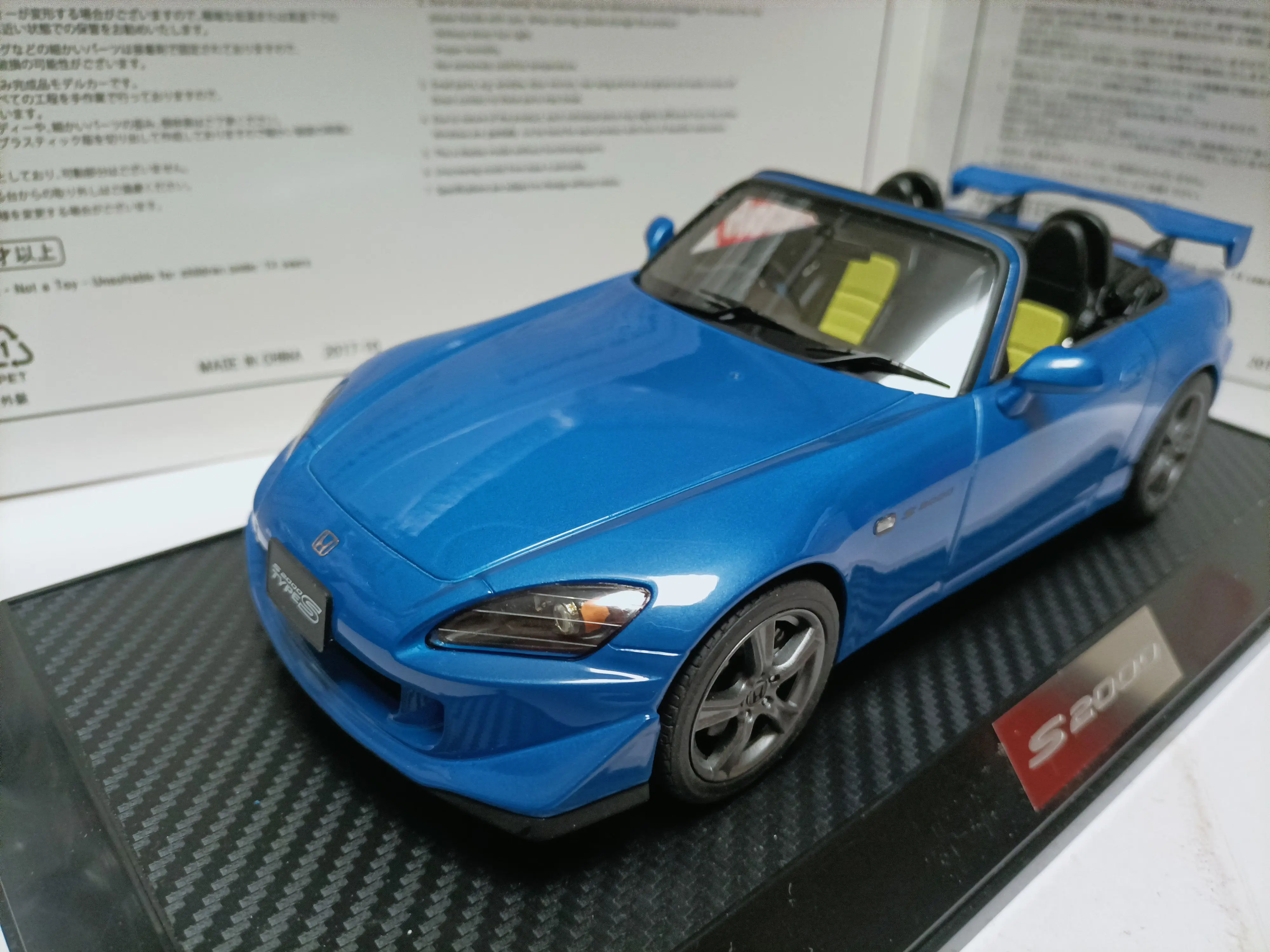 

Hobby 1:18 Scale Honda S2000 Type S Blue Two-door Convertible Resin Car Model Collectible Toy Gift Souvenir Display Ornament