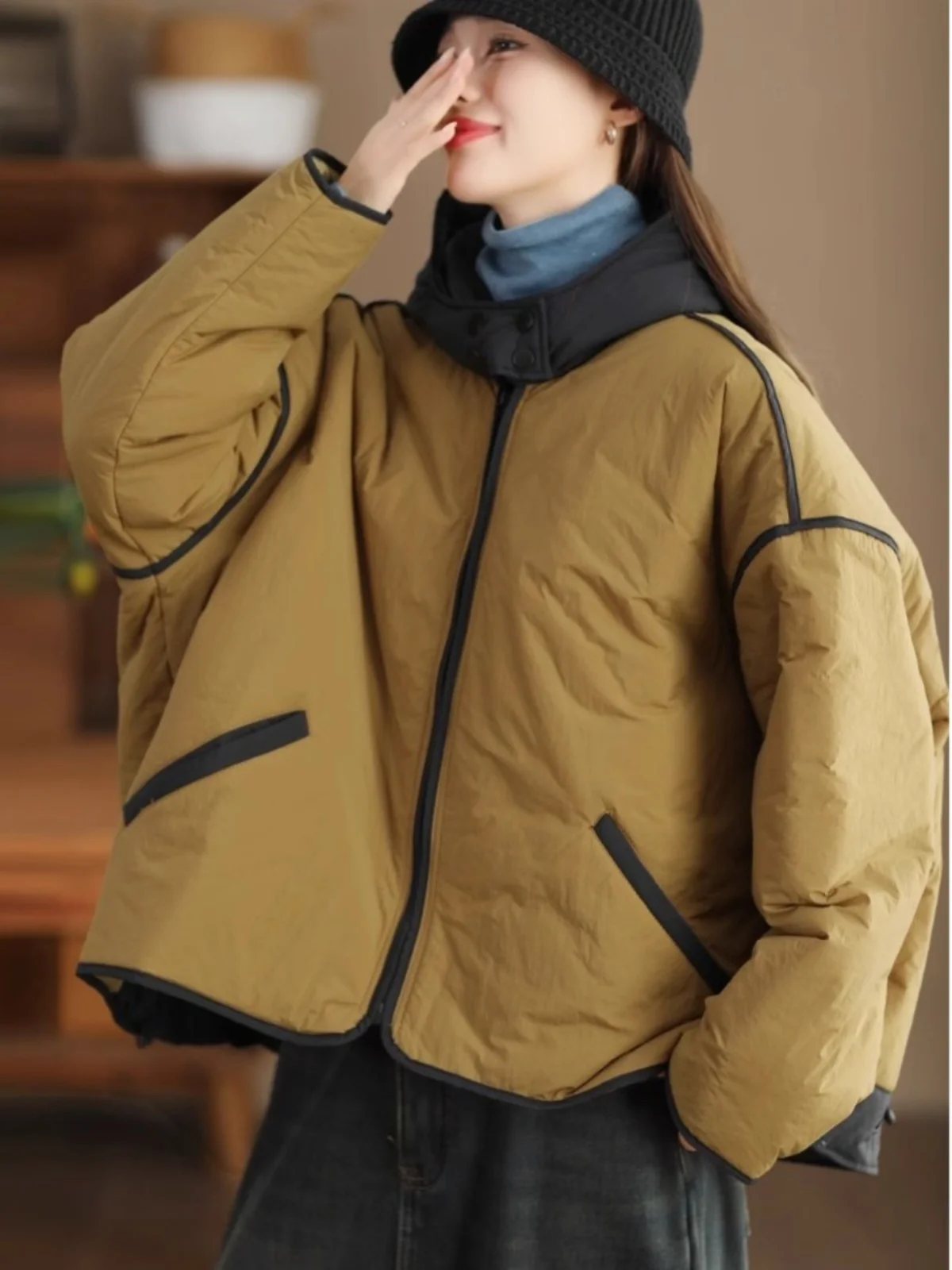 Retro Kontrastfarbe Arbeitskleidung Daunen Baumwolle Jaet Damen Herbst Winter Leichter warmer Baumwollmantel mit Kapuze Oberbekleidung