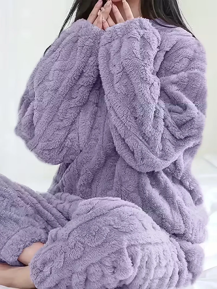 ملابس نوم سميكة ودافئة للنساء بدلة من الفلانيل مع بطانة من الصوف أطقم بيجامات للسيدات ملابس منزلية ملابس نوم دافئة بأكمام طويلة