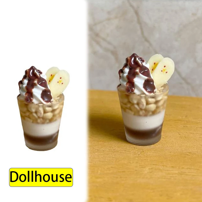 1Pcs Miniatur Banana Pudding Puppenhaus Mini Simulation Eis Tasse Modell Spielzeug Für Puppe Zubehör Dessert Shop Decor Kinder geschenk
