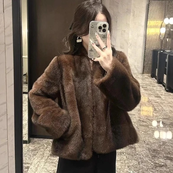 

Faux Fur Coats Women Jackets Short Coat Thick Warm Y2k Streetwear Full Sleeve Jacket Elegant Work Outerwear Autumn Winter 2025