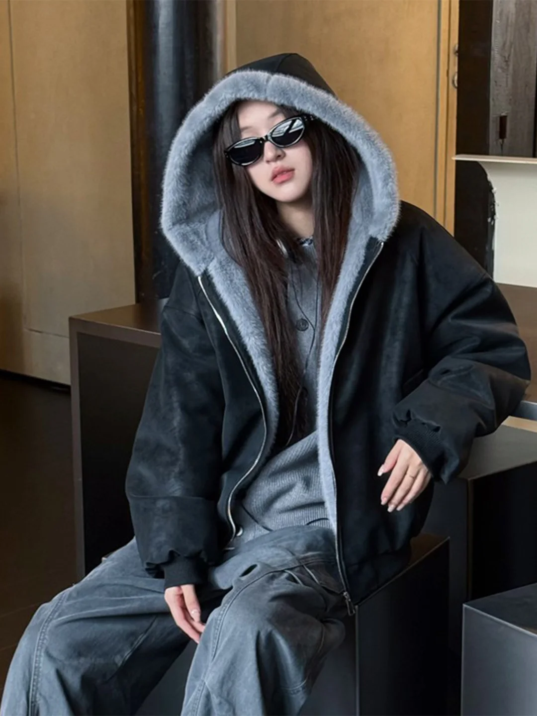 

Зимняя утепленная куртка из мягкой кожи с капюшоном для мужчин, на флисовой подкладке, теплая, ветрозащитная, хлопковая, модная повседневная верхняя одежда