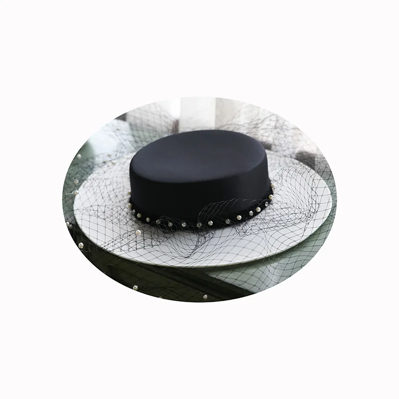 Accessori da sposa nero con cappello in raso bianco con perle perline elegante Chic tocado boda invitada Chapeau ceremonie mariage