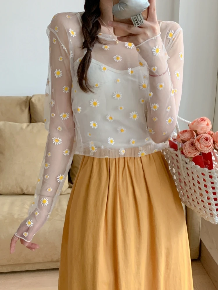 Colorfaith BL6006DG New 2023 Little Daisy Shirts Transparent Vintage Floral Fashion Elegant Women Spring Summer Blouses Tops