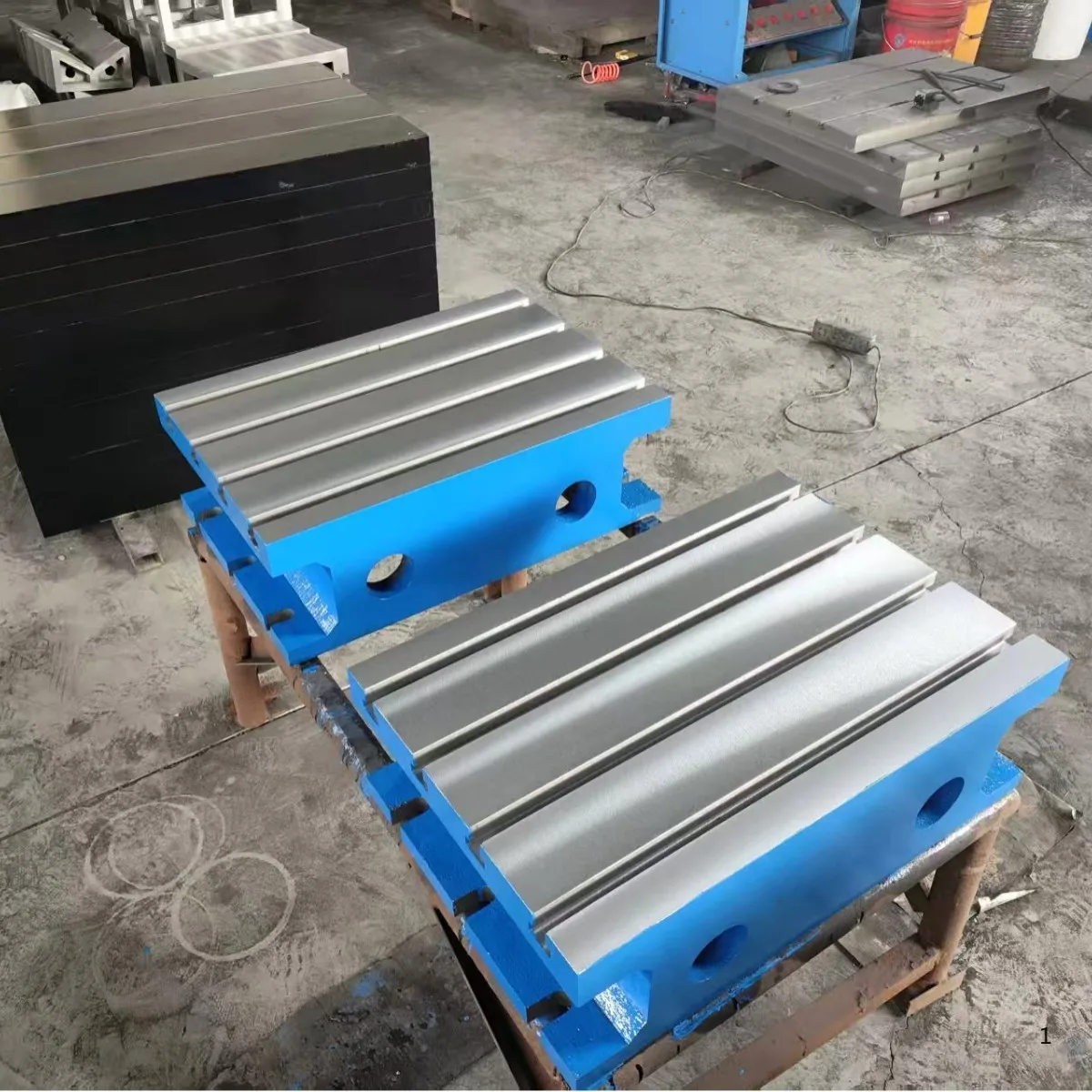 T-slot welding platform cast iron fitter scribing table measuring tool cast iron platform plate