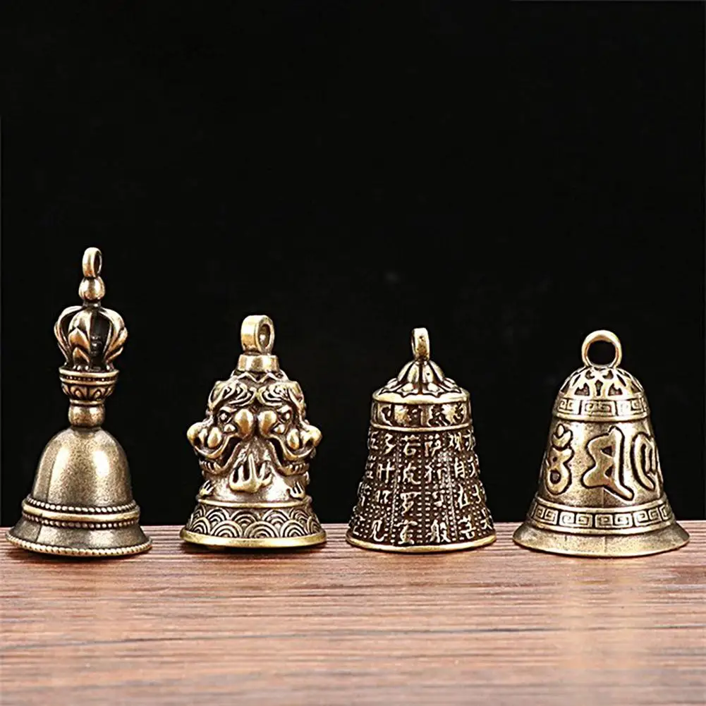 Bell Ornament Sturdy Old Bronze Bell Chic Ornaments Gadgets  Durable Antique Brass Pendant