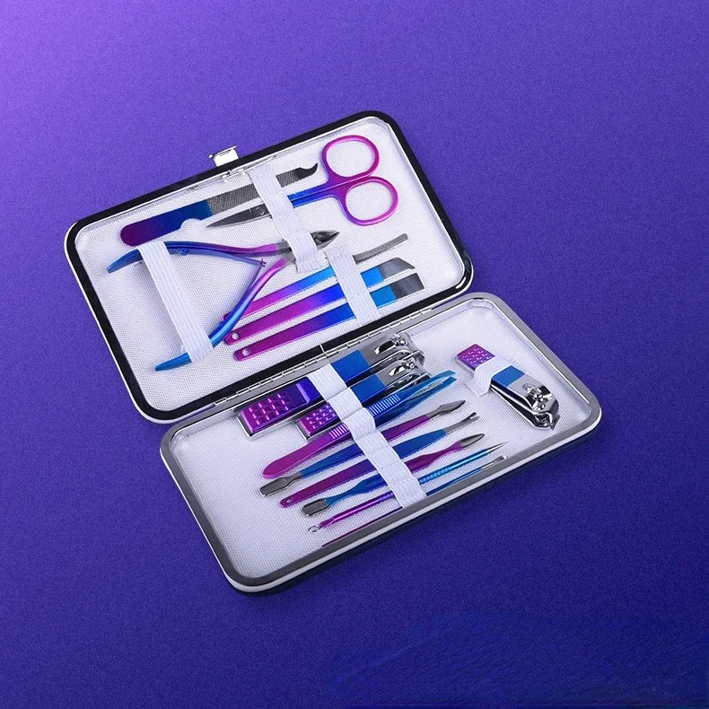 10 pz-15 pz Tagliaunghie In Acciaio Inox Set Forbici Pinzette Orecchio Pick Multi-Funzione Quotidiano Mano Strumenti Per La Cura Del Piede Set 3 Colori