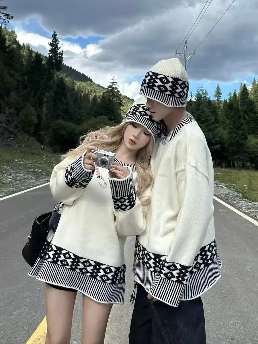 

Свободный крой Crew Ne Трикотаж с ромбовидным узором, свитер осень-зима в Корейском стиле для пар, одинаковый длинный топ све