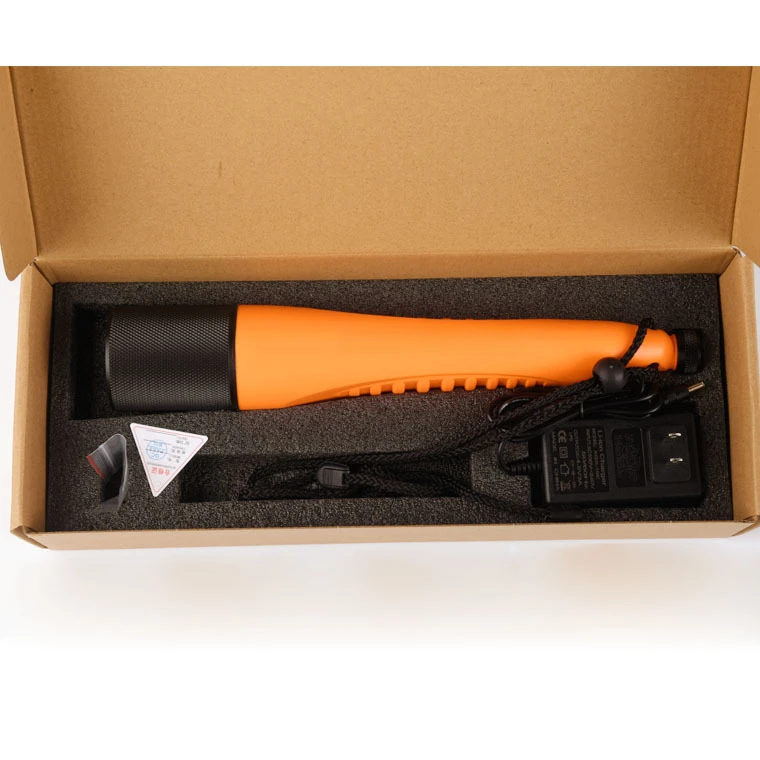 H192 submersible flashlight long-range 1500LMM lighting outdoor.
