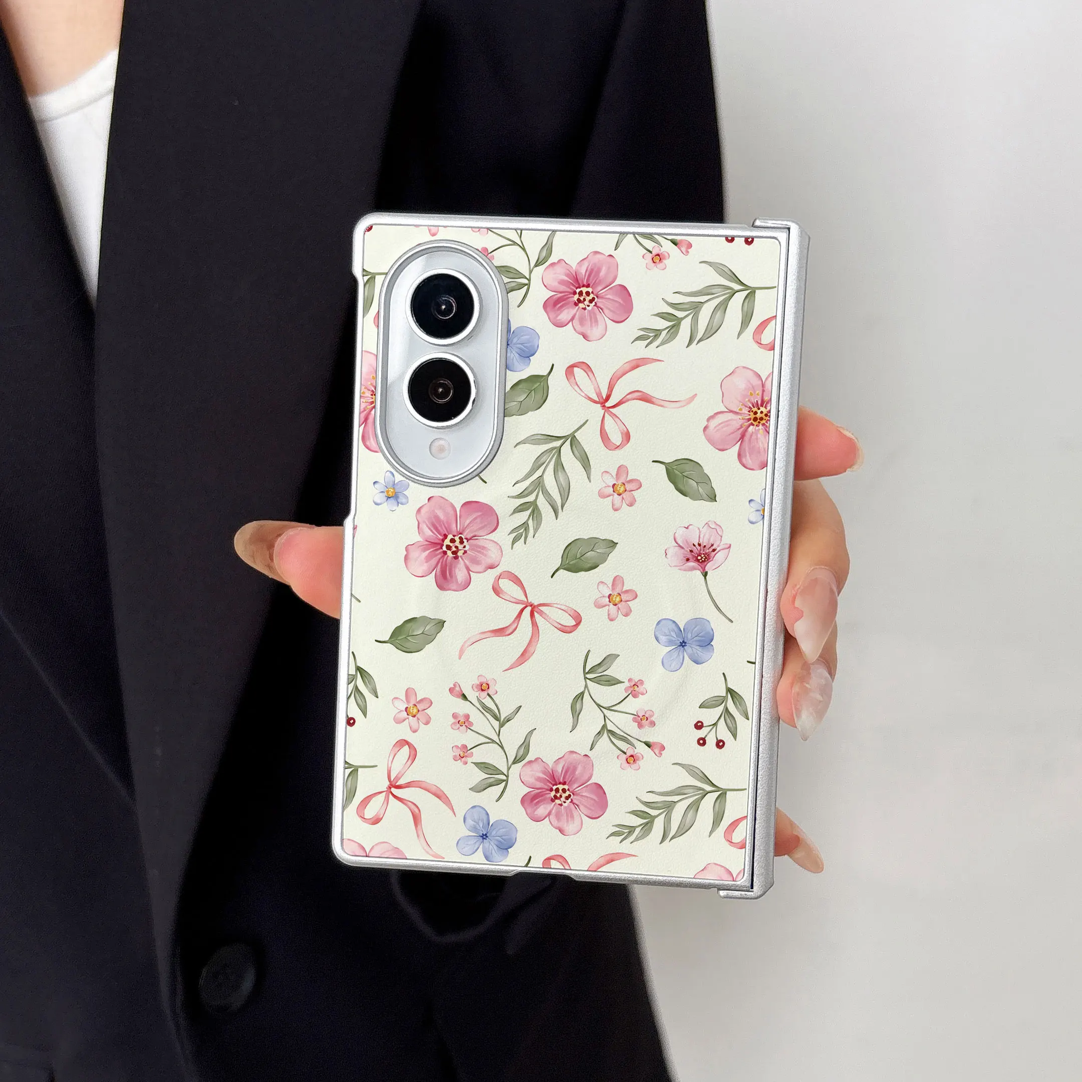 Phone Cases Z Flip 7 - Этот стильный складной чехол с цветочным