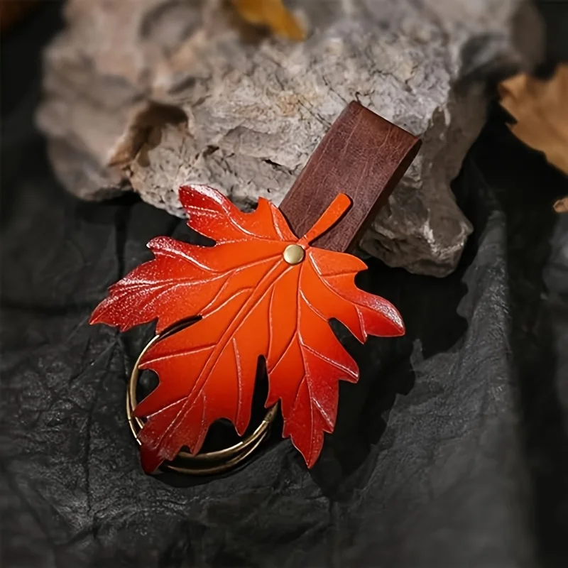 Vintage Maple Leaf Leather Keychain Bag Charm Handmade Style Autumn Leaf Pendant Retro Brass Key Ring Fall Gift for Men Women