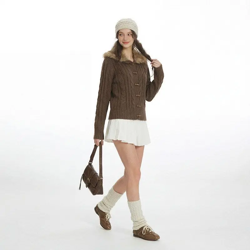 เสื้อไหมพรมผู้หญิงทรงเข้ารูป แบรนด์ HeyHenry สำหรับฤดูใบไม้ร่วงและฤดูหนาว แต่งปกขนสัตว์ ดีไซน์บิดเกลียว แขนยาว สีพื้น