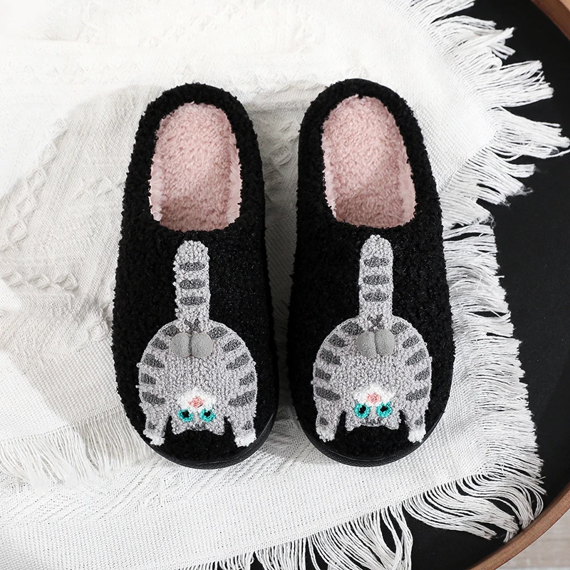Neuartige 3D-Katzen-Plüsch-Hausschuhe für Damen, lustige Plüsch-Winter-Mules, warme, flauschige Fell-Slides für Mädchen, Unisex, rutschfest – Detail 5