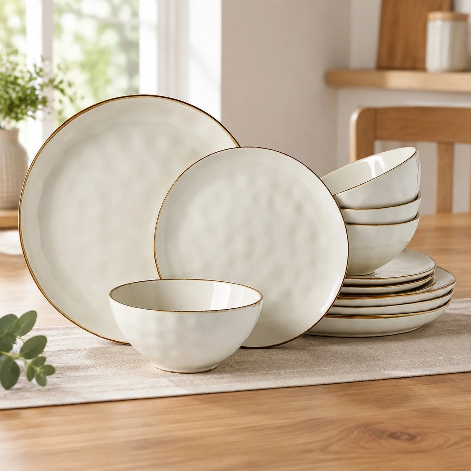 Ocean Round Dinnerware Sets for 4, 12-Piece, Vanilla White