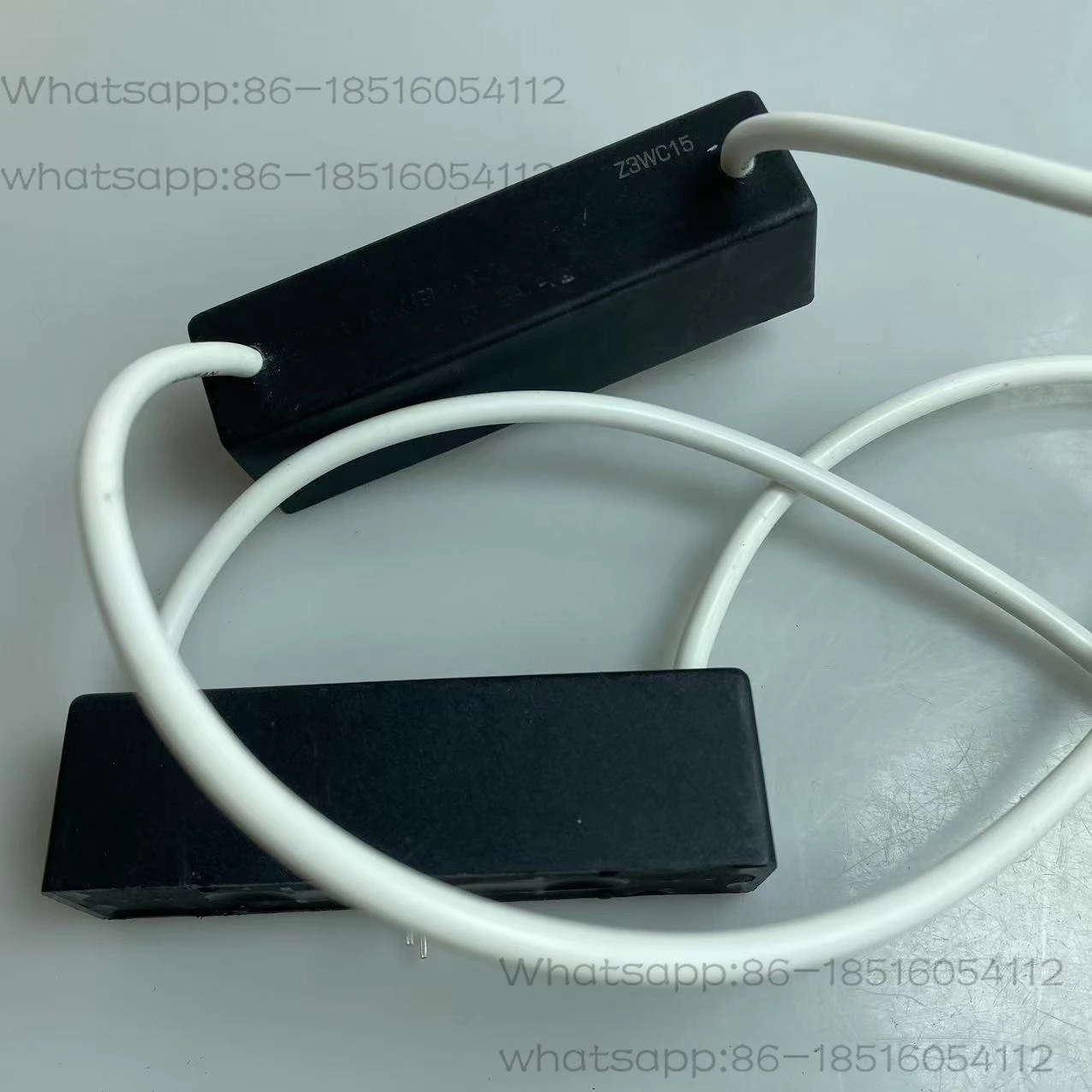 

20KV-A (normally Open Type) 12VDC High Voltage Reed Relay (with Lead 30CM) Relay