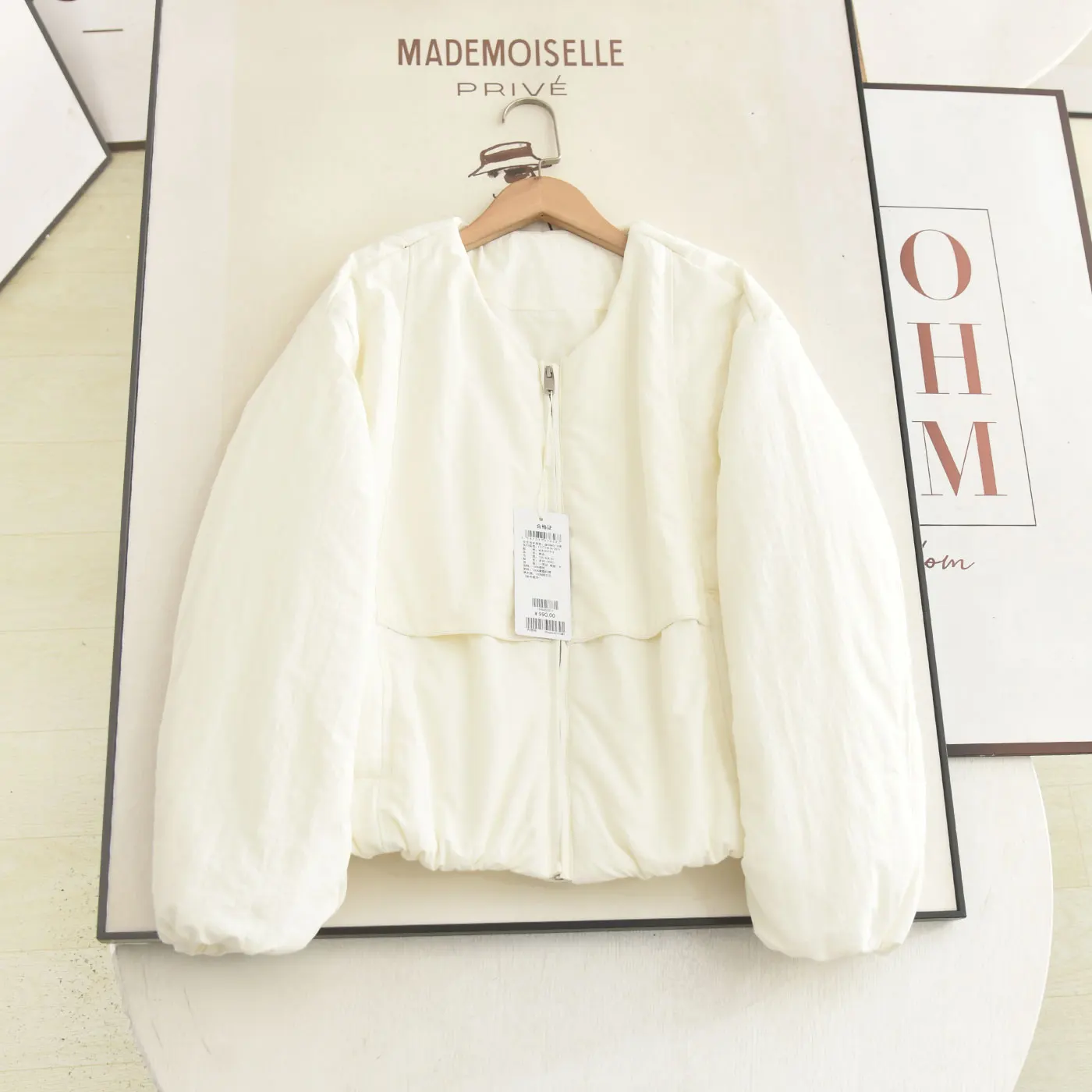 

Свободная повседневная хлопковая куртка с круглым вырезом для женщин, теплая верхняя одежда, зима 2025, корейская версия, простой дизайн