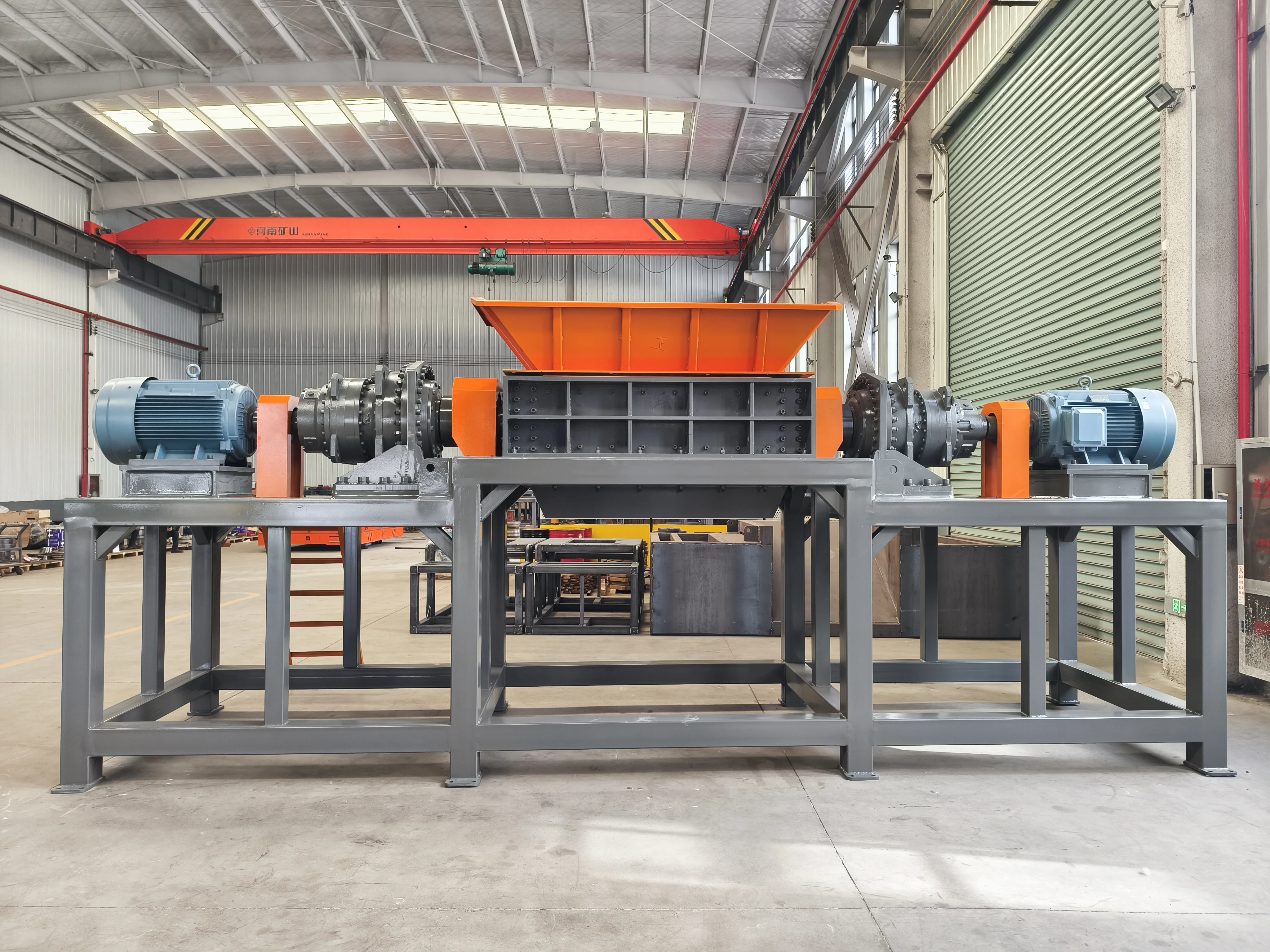 Automatic Industrial Twin Shaft Shredder Machine Crusher for Rubber Tyre Plastic Wood Waste Scrap Metal Recycling