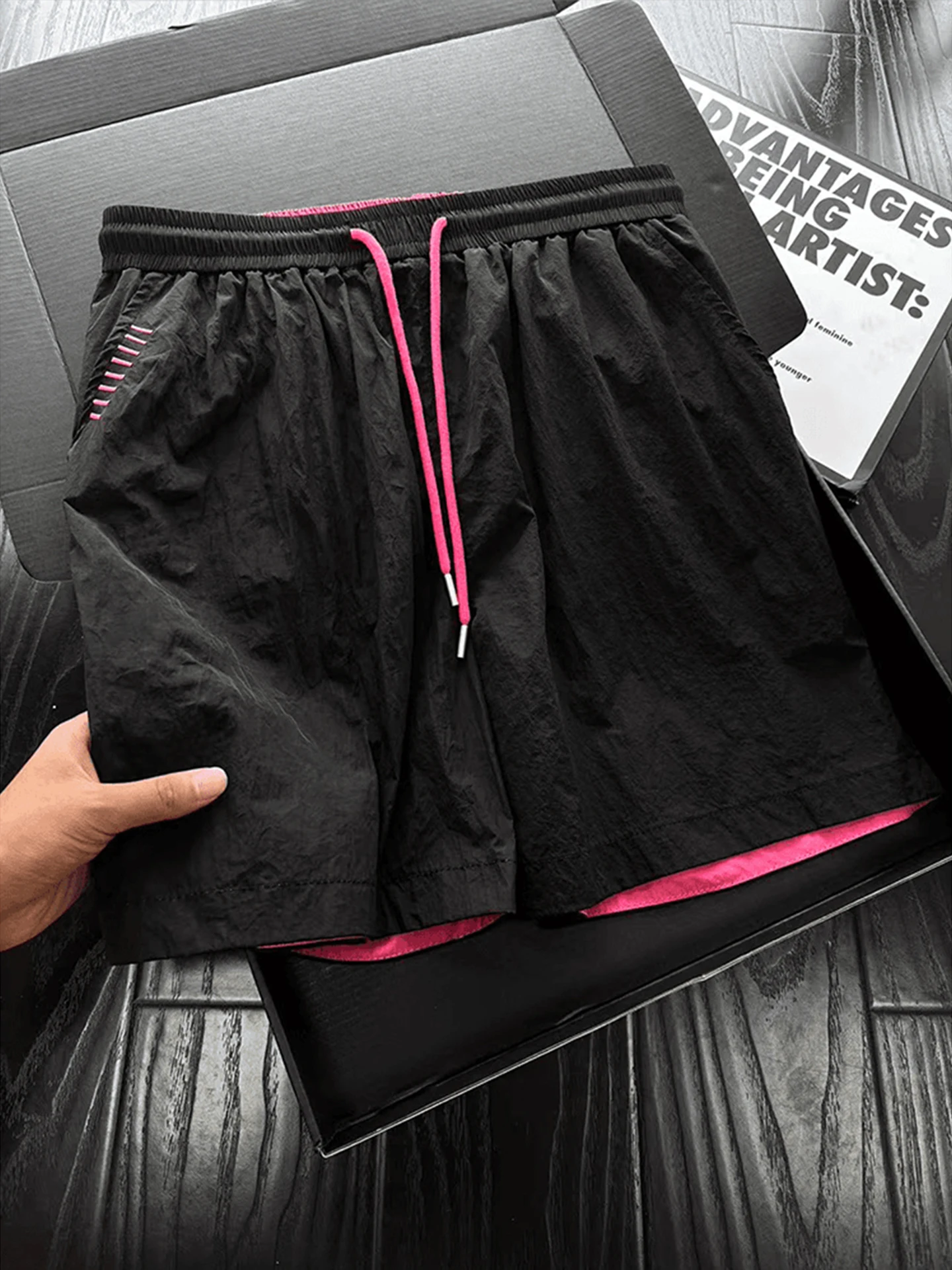 

Quick Dry Nylon Shorts Men's Summer Ice Silk Loose Fit Five Inch Beach Shorts Embroidered Contrast Color Sporty Youthful
