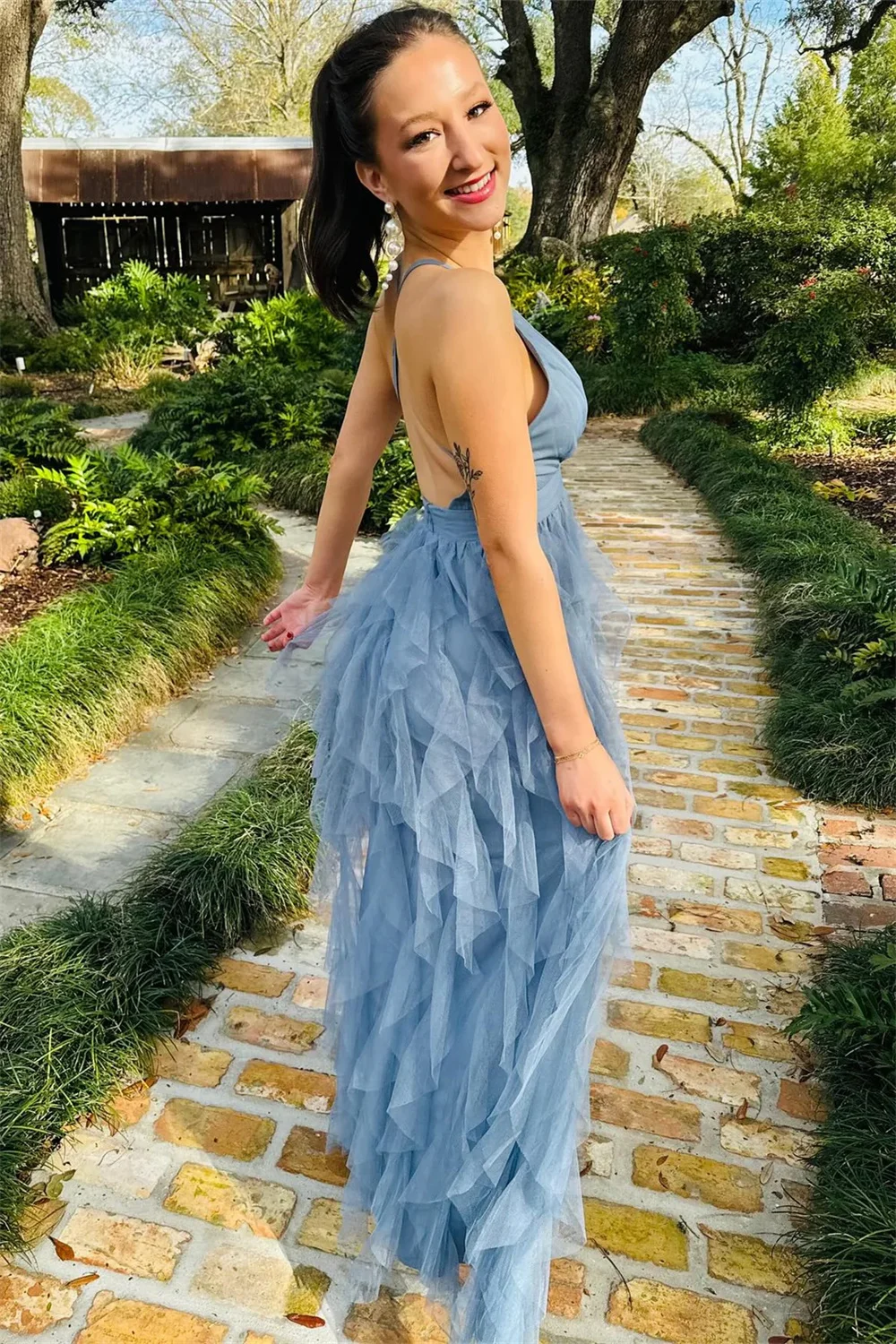 Jessica Gray-blue Prom Dresses V-neck Tulle Multi-layered A-shape Evening Dresses Sexy Backless Elegant Wedding Party Dress