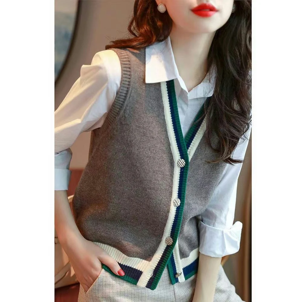 

Spring Knitted Vest Women's Open Cardigan Sweater Outerwear Loose Fit Button Design V-Ne Organic Cotton Casual Sle