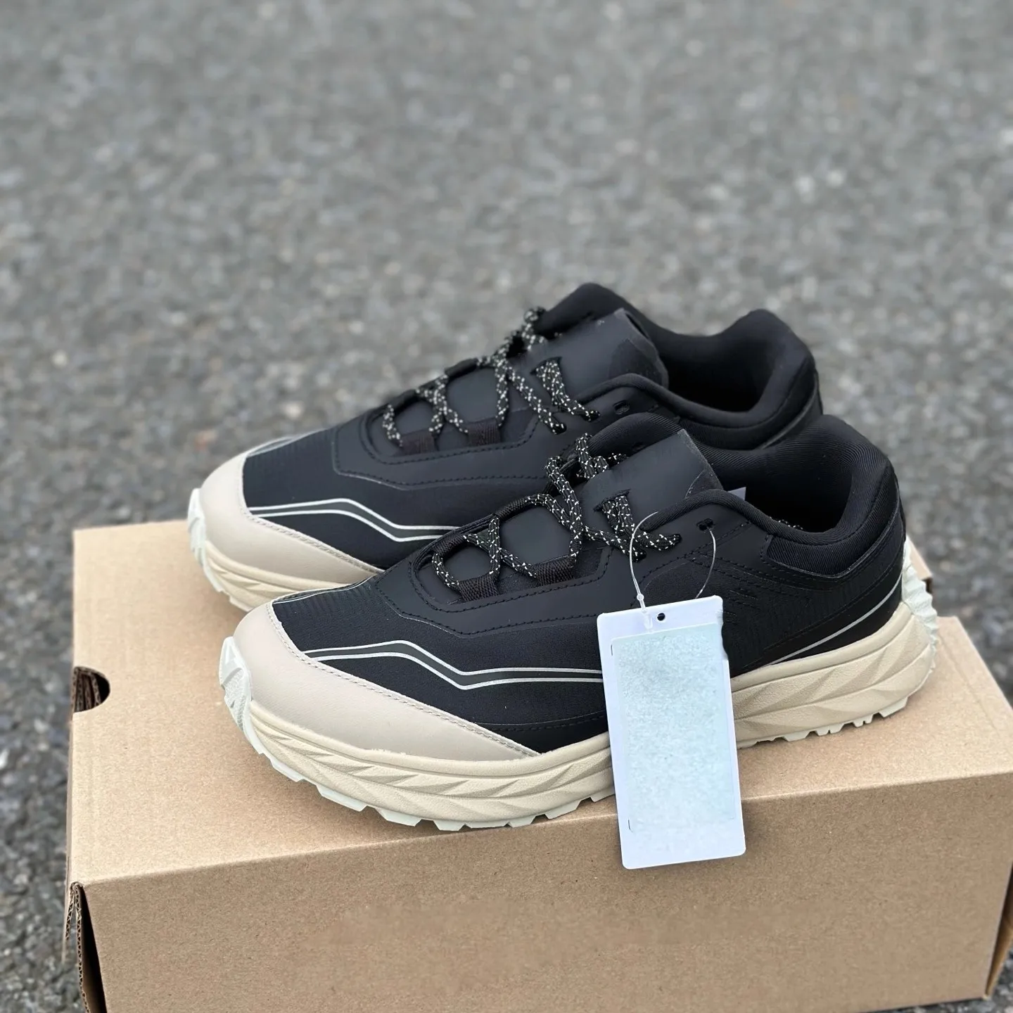 สินค้ามาใหม่ ฤดูหนาว 2025 รองเท้าเดินป่าคุณภาพสูง ขายดี ทนทาน ใส่ได้ทั้งชายและหญิง ระบายอากาศได้ดี ยอดเยี่ยม