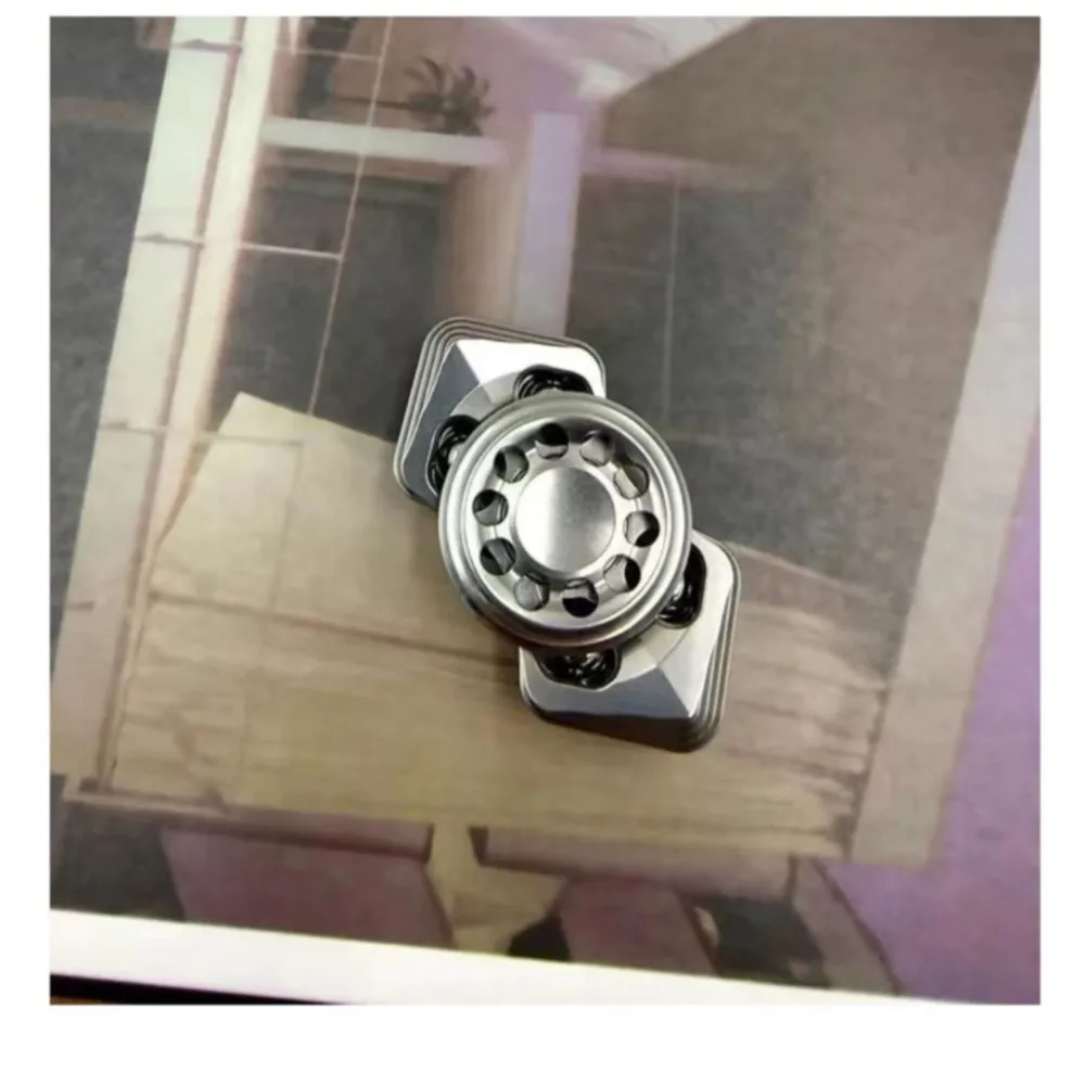 YH EDC Cuttlefish Two-Bladed Fidget Spinner Handling Feel Stainless Steel Fidget Spinner Fidget Toys For Adults