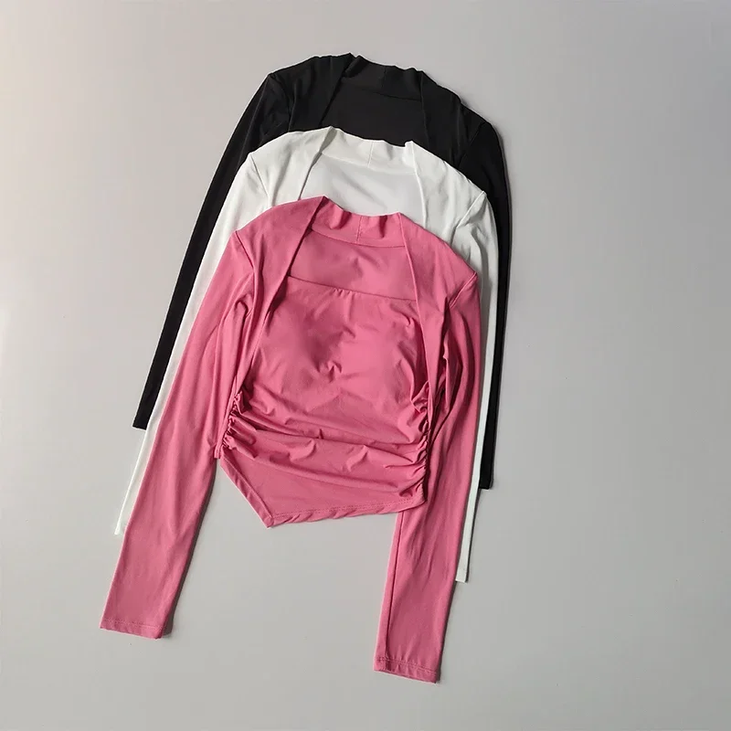 ปลอมสองชิ้นโยคะแขนยาวหนึ่งชิ้นถ้วยสลิมฟิตกีฬาเสื้อยืดวิ่งระบายอากาศแห้งเร็วออกกําลังกายด้านบนลดน้ําหนัก