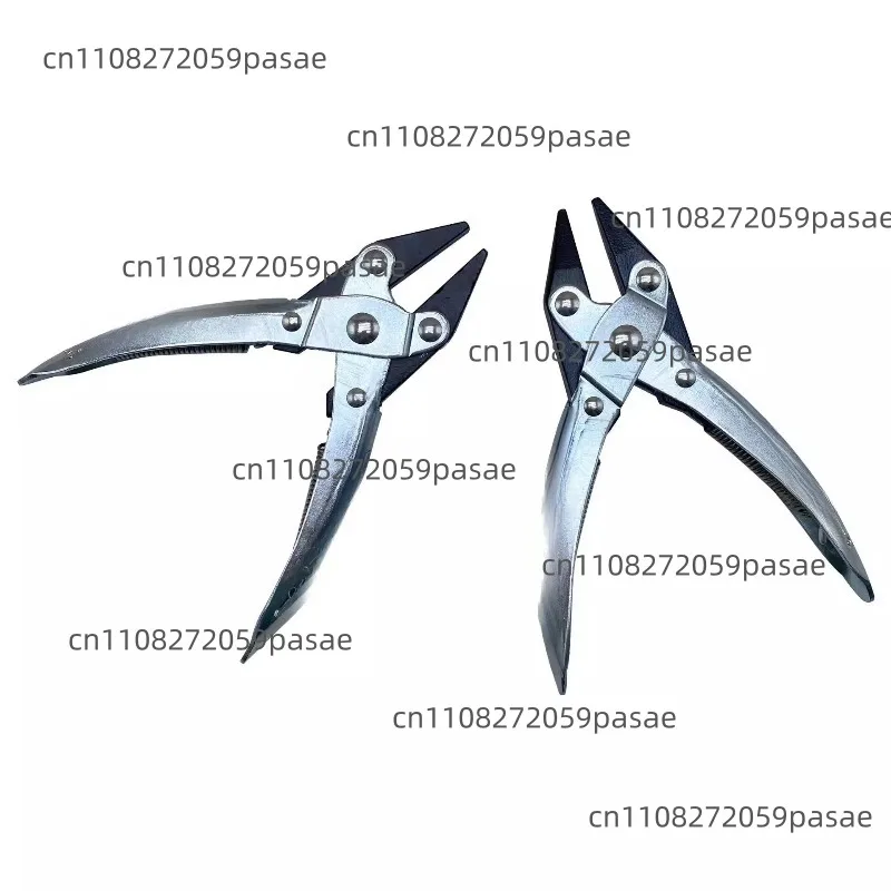 

Плоскогубцы с параллельными губками и заостренными концами для захвата