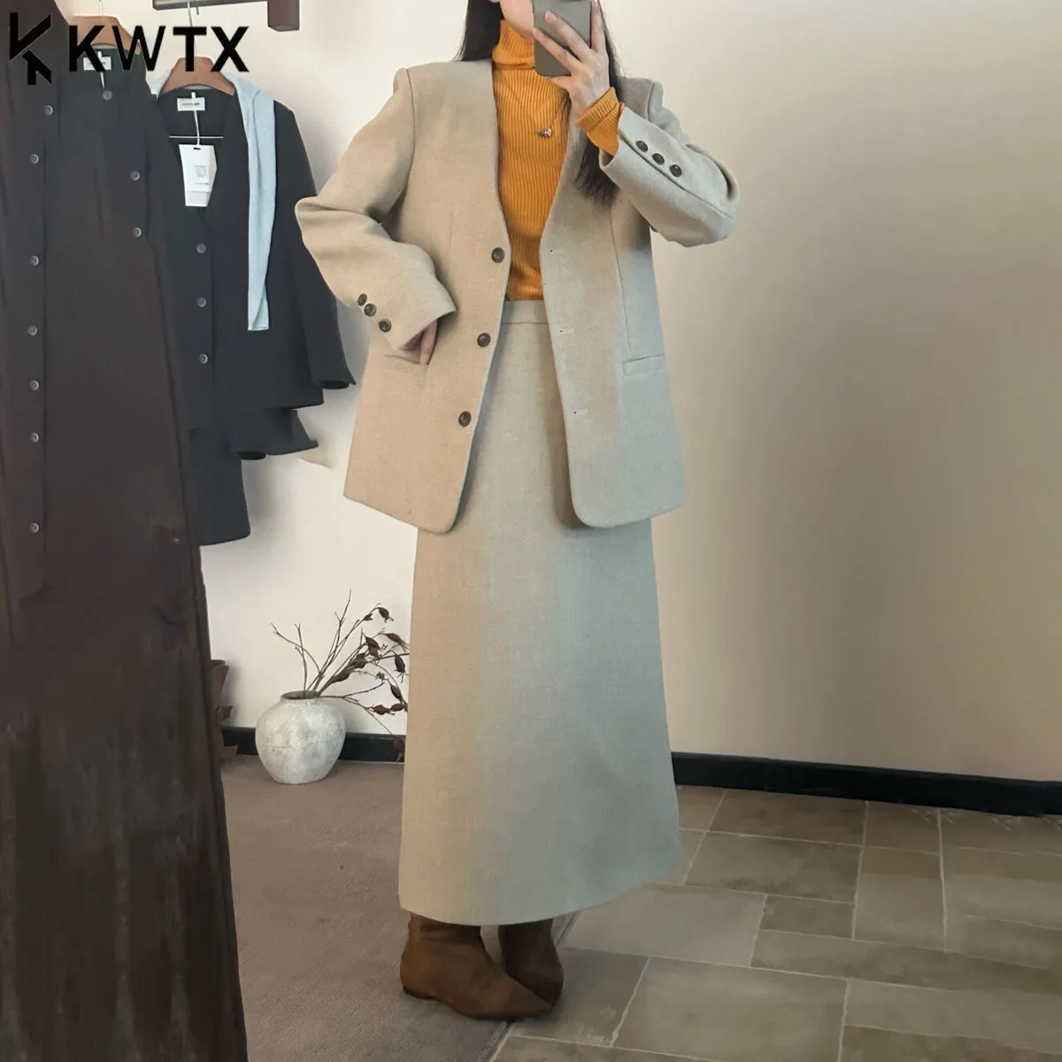 

KWTX женский элегантный комплект из 2 предметов, блейзер, юбка с v-образным вырезом, однобортный, с эластичной резинкой на талии, однотонный, высокое качество, осень-зима 2025