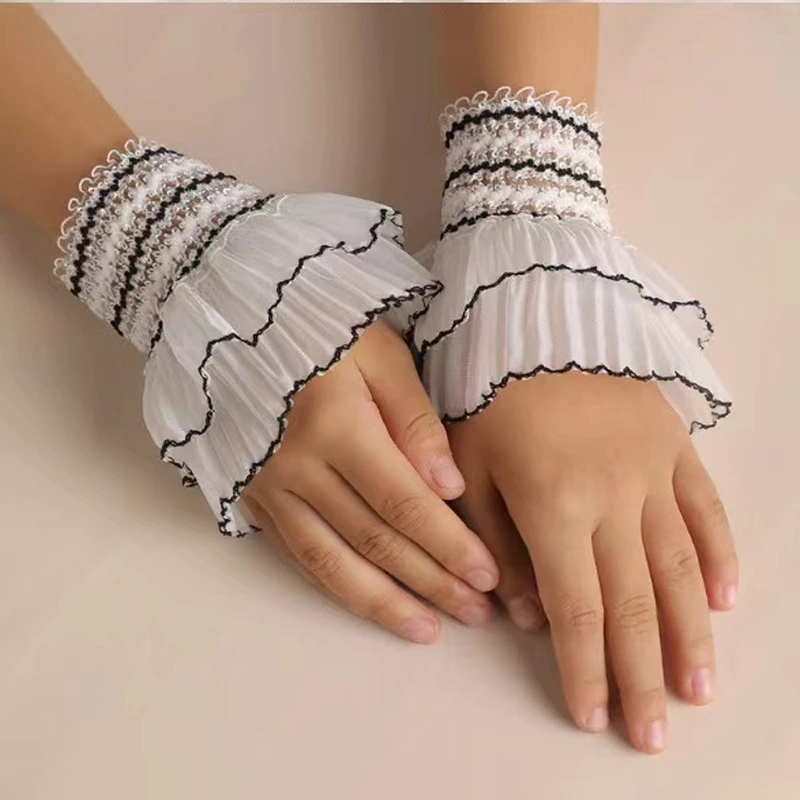 

Nail art photo styling wrist lace flared sleeves photo cuffs nail display picture photography hand mittens Manicure shoot prop