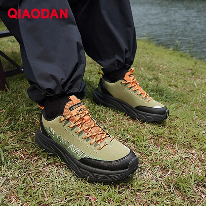 

QIAODAN Men's Climbing Shoes Outdoor Trekking Sneakers Lightweight Anti-Slip Mountaineer Sports Hiking Shoes QXF193254902
