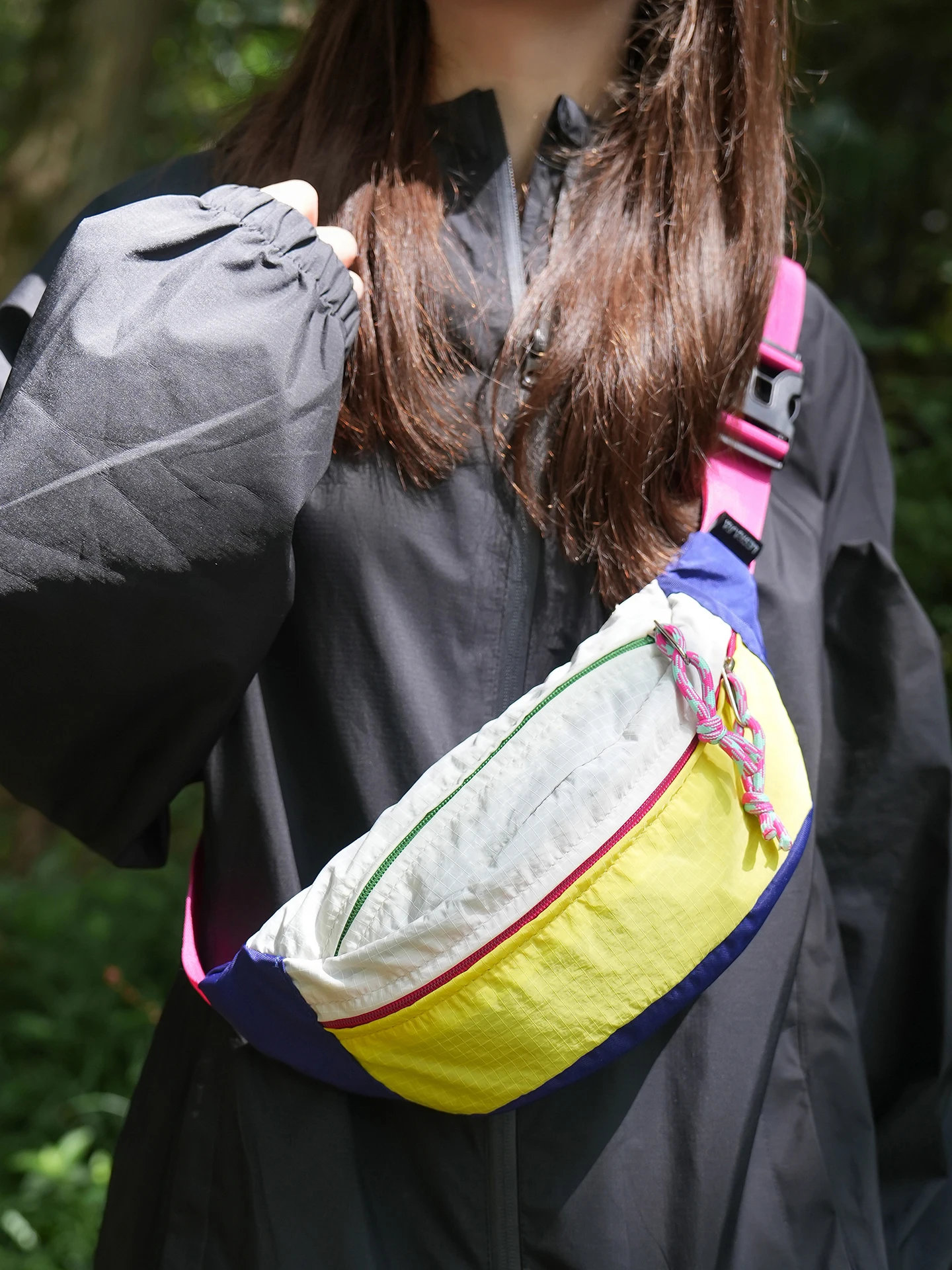 borsa-a-tracolla-unisex-casual-marca-di-moda-leggera-per-sport-all'aperto-e-ciclismo-borsa-da-vita-zaino-monospalla-bicolore