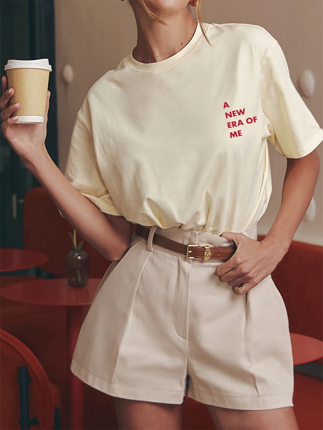 IMMER LATE, ABER WORTH THE WART. Damen T-Shirt in rosa Farbe, lässiger Slogan, Tropfenärmel, modisches Sommer-Baumwoll-T-Shirt, Drop Shipping – Detail 4