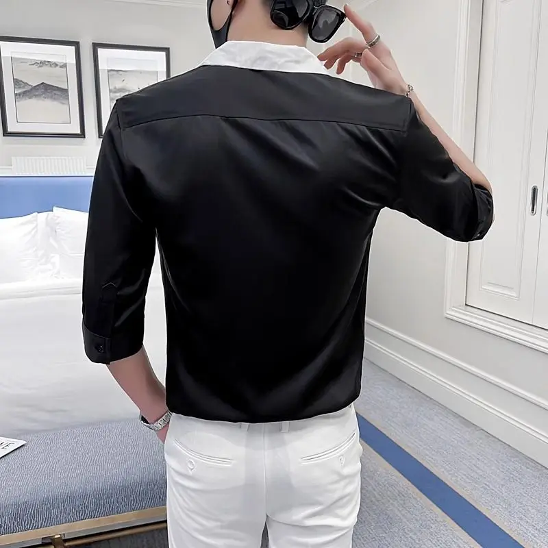 2025 새로운 잘 생긴 얇은 패션 캐주얼 하이 엔드 감각 5 점 소매 셔츠 유행 다목적 맞춤형 남성 셔츠