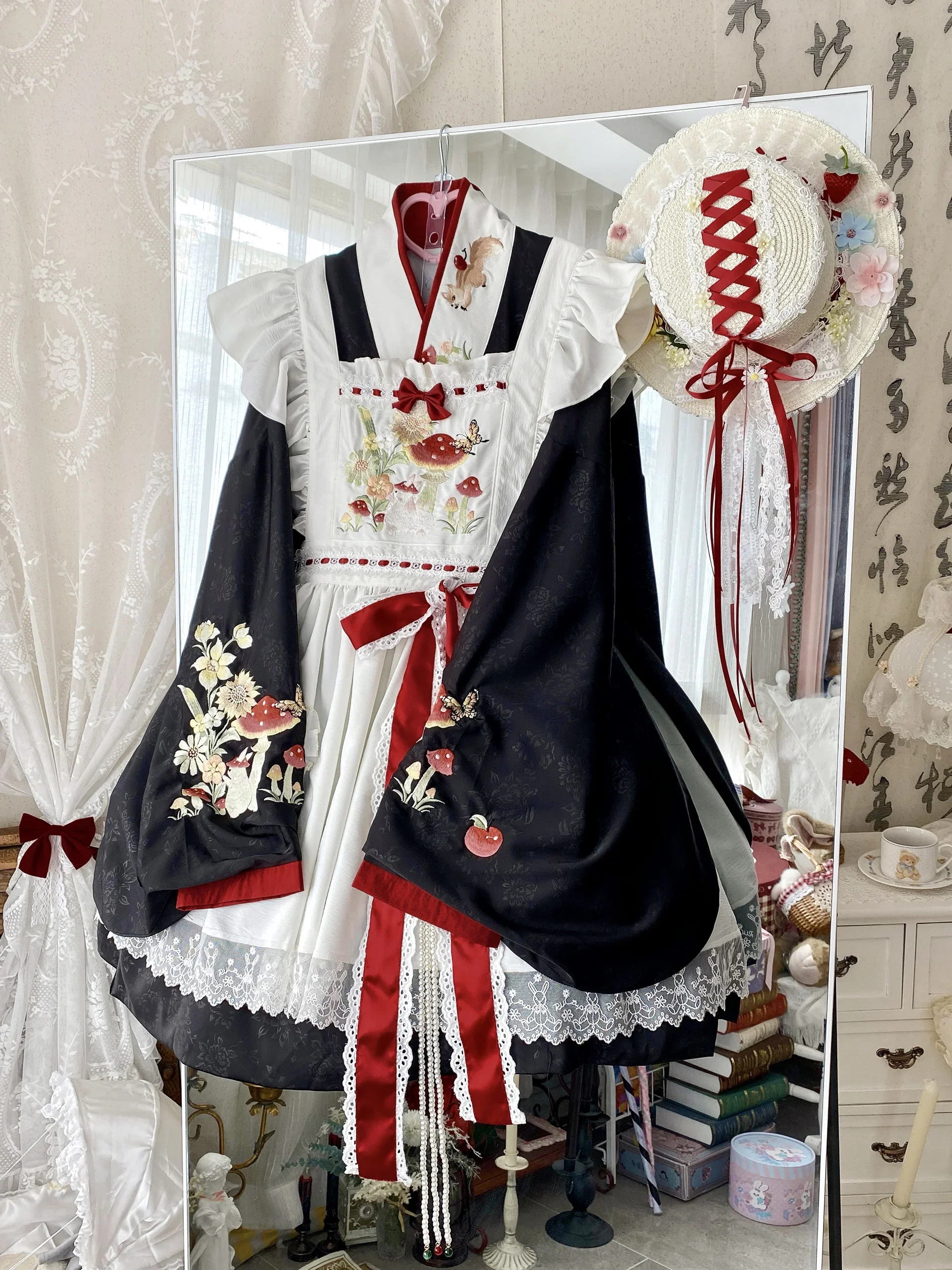 2025 ربيع جديد الحلو القوس التطريز Kawaii طالب كم طويل لوليتا فستان تأثيري الأصلي النمط الصيني لولي فستان المئزر البدلة