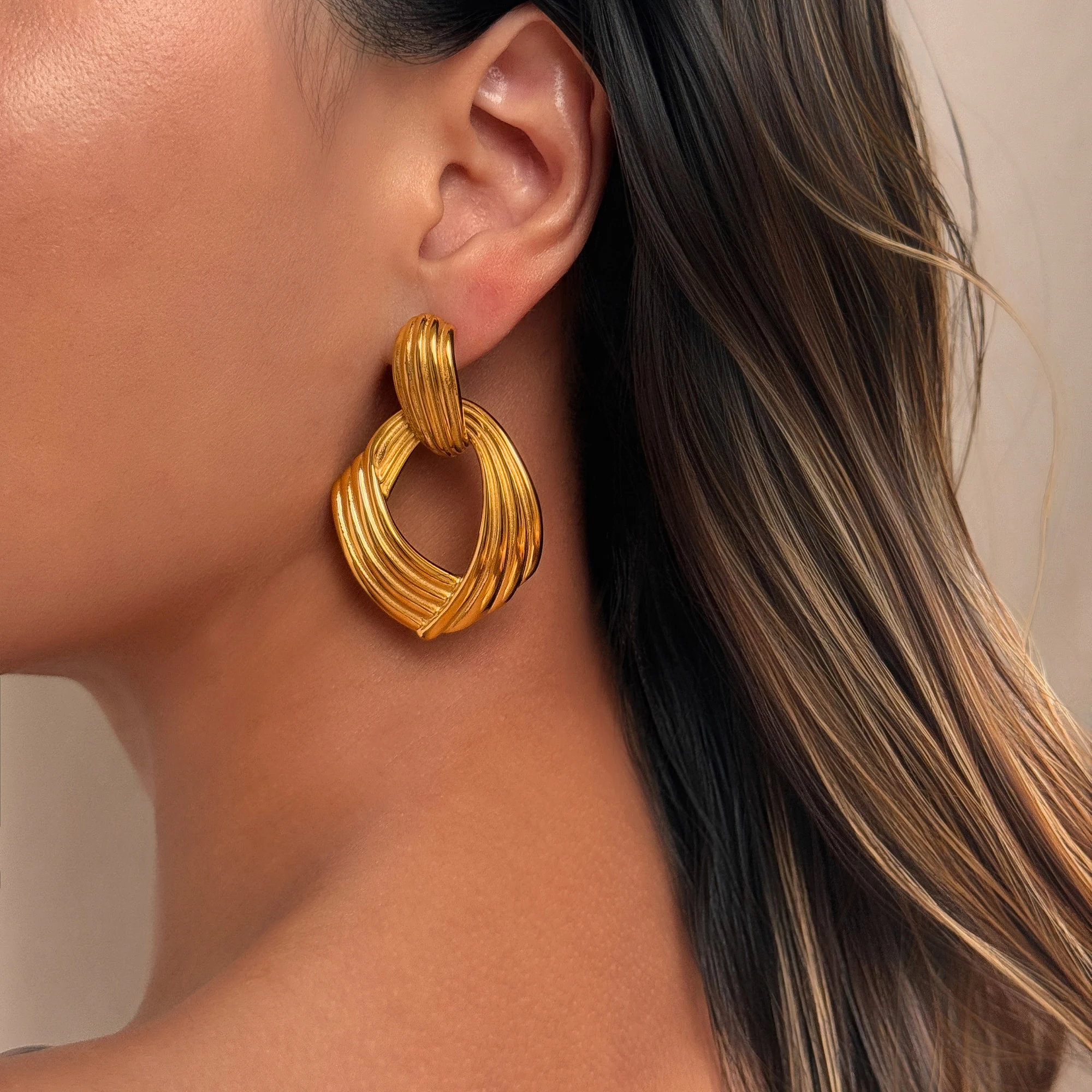 

DASEIN New Irregular Geometric Striped Earrings INS Trendy 18k Gold Plated Hypoallergenic Stainless Steel Luxury Jewelry Women