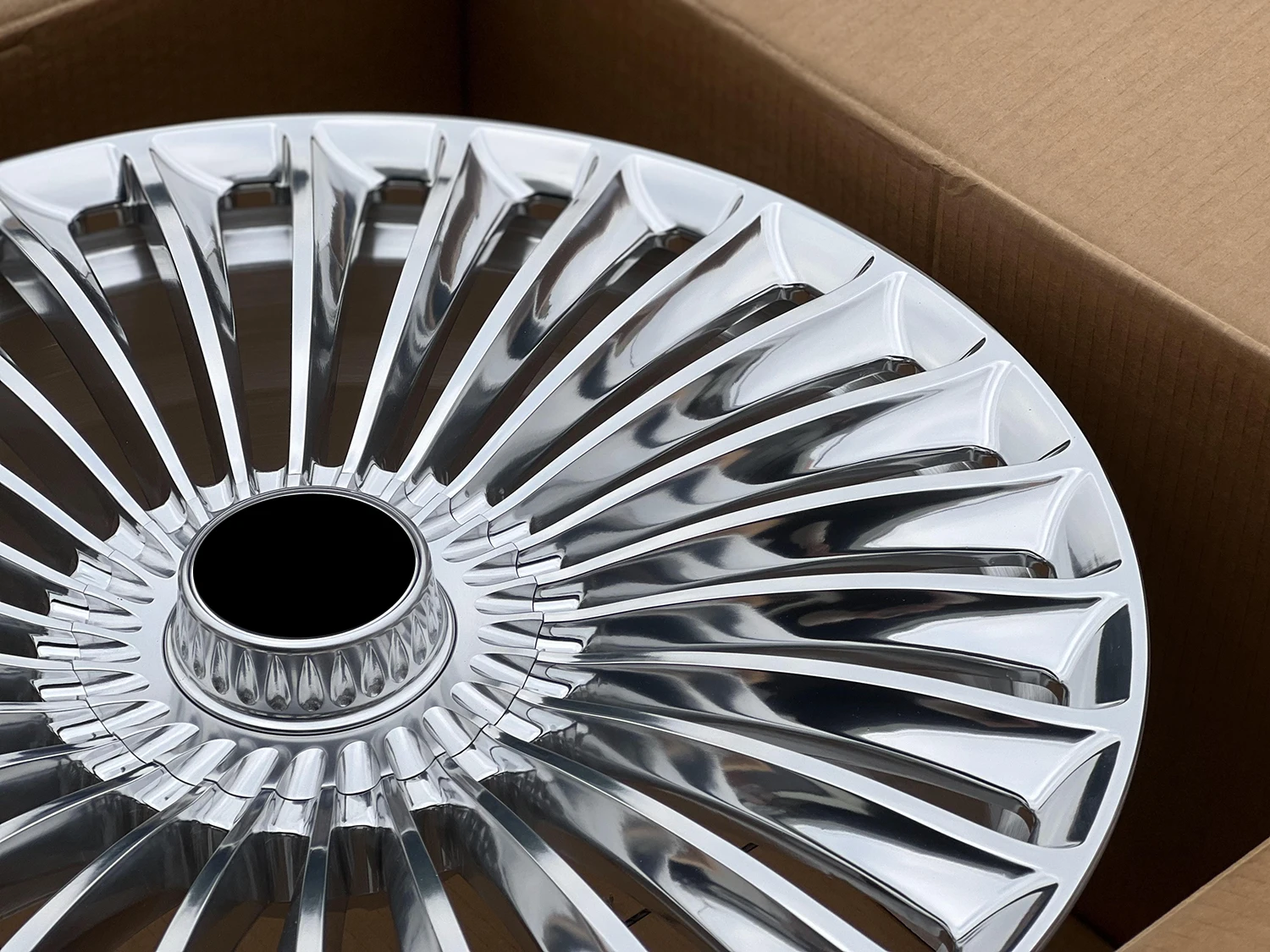 17 18 19 20 بوصة متعددة المتحدث سيارة الركاب مزورة عجلة جانت الحافات لمرسيدس EQS EC AMG GLB GLC GLE GLS عجلات مزورة مصقولة #3