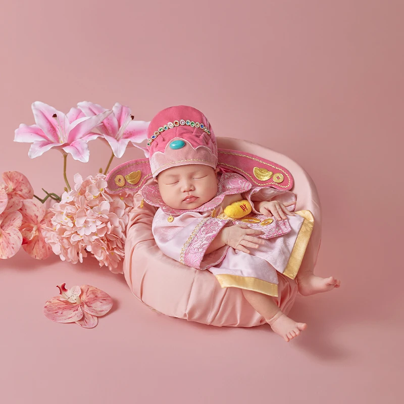 أزياء تصوير لحديثي الولادة للعام القمري الجديد بدلة تانغ التقليدية مع قبعة، دعائم تشكل المهر القطيفة لالتقاط صور الأطفال